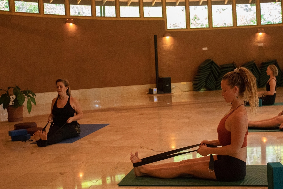 iyengar yoga hatha yoga Yoga meditation silence stillness retreat pachamama Costa Rica spiritual silence stillness presence witness emotional healing emotions Transformation Cycle awareness Community village